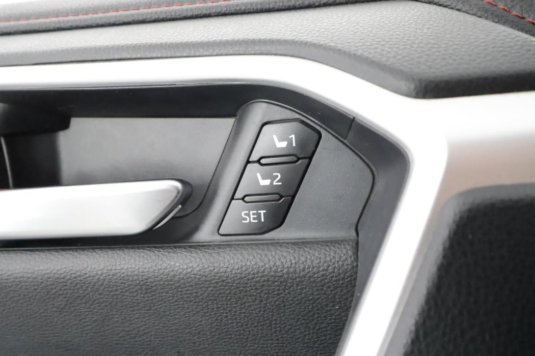 TOYOTA RAV4 Plug-in 2023