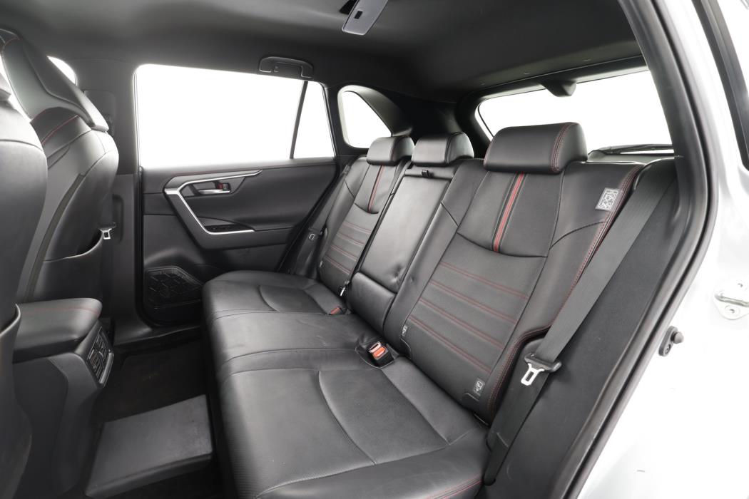 TOYOTA RAV4 Plug-in 2023