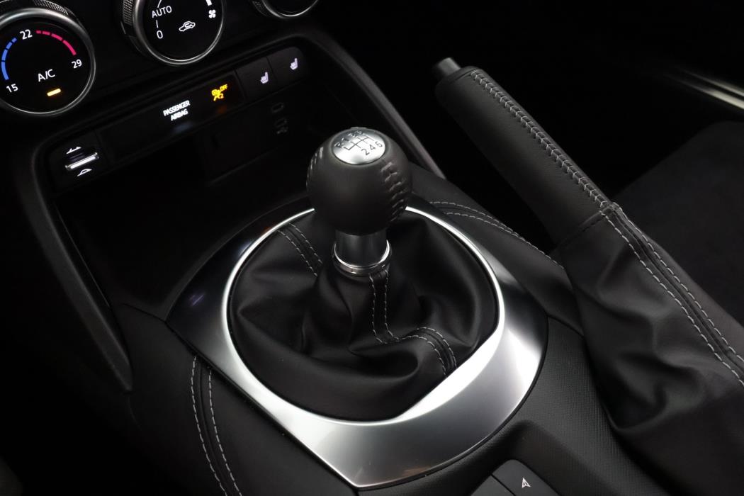 MAZDA MX-5 2024