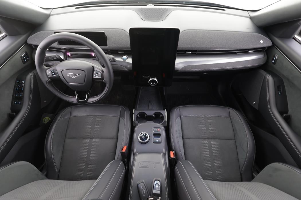FORD Mustang Mach-E 2024