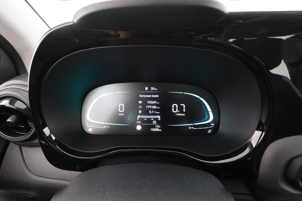 HYUNDAI i10 2025