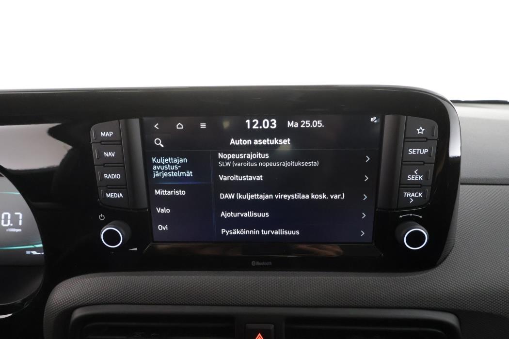 HYUNDAI i10 2025