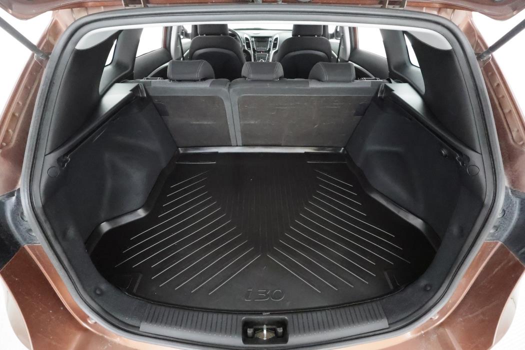 HYUNDAI i30 Wagon 2012