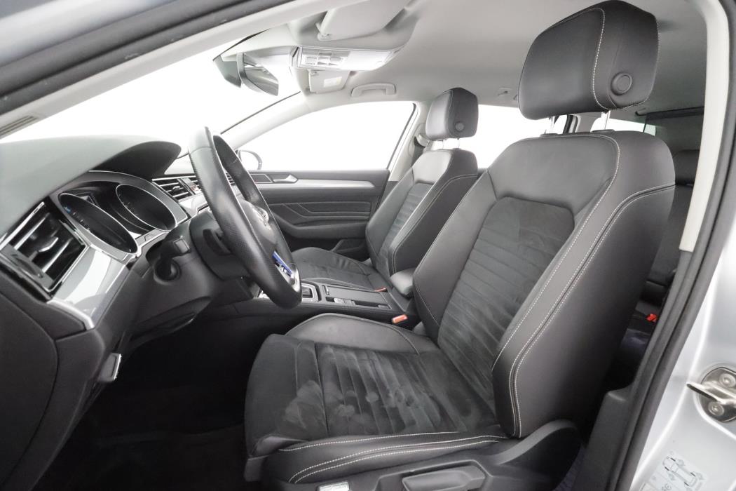 VOLKSWAGEN Passat 2020