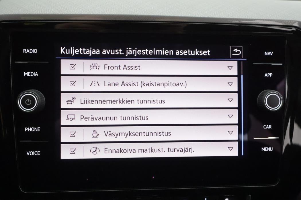 VOLKSWAGEN Passat 2020