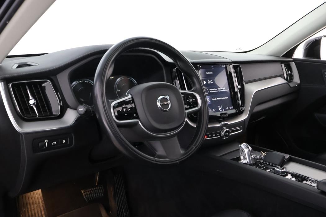 VOLVO XC60 2019