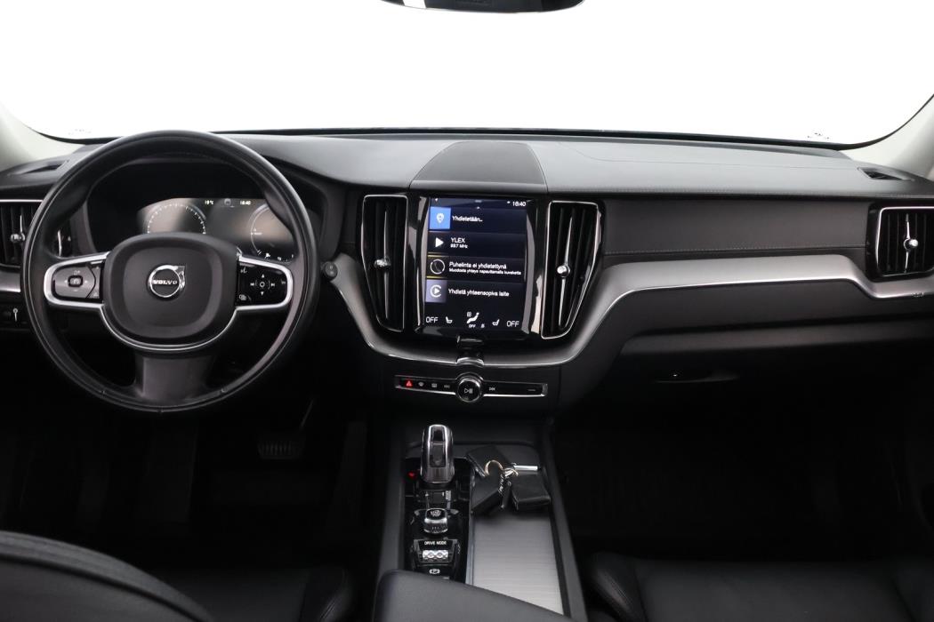 VOLVO XC60 2019