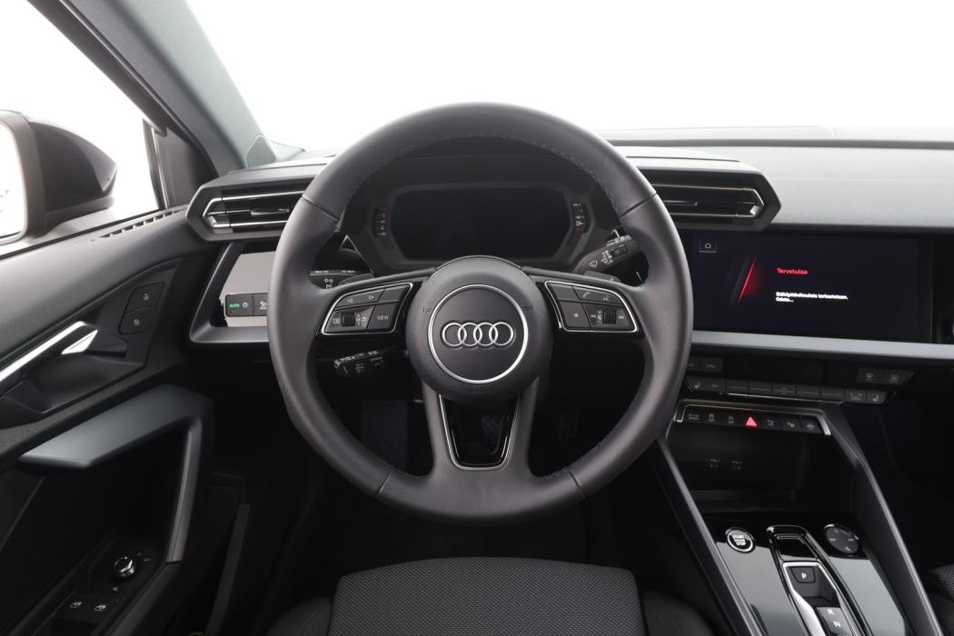 AUDI A3 2025