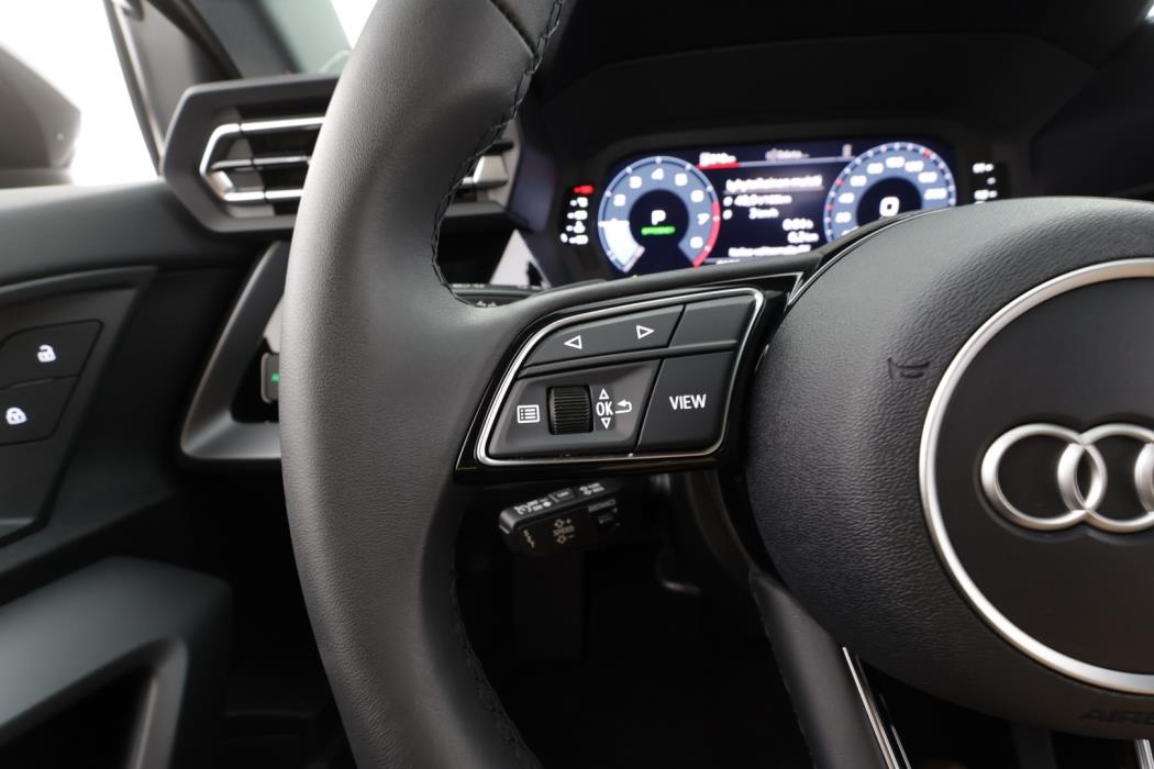 AUDI A3 2025