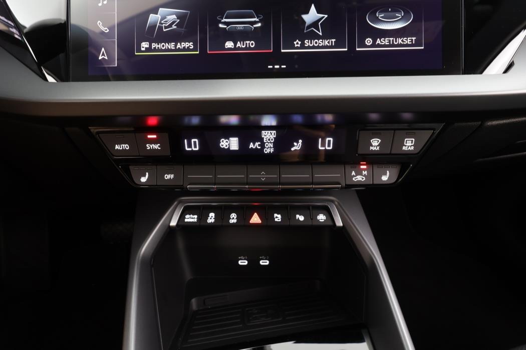 AUDI A3 2025