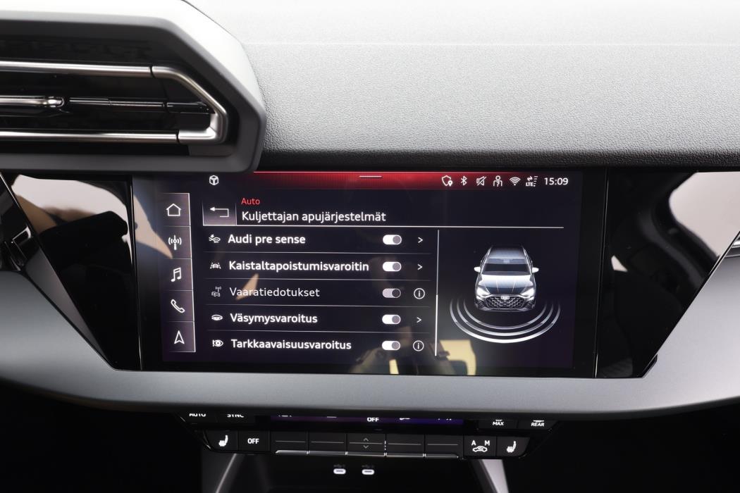 AUDI A3 2025