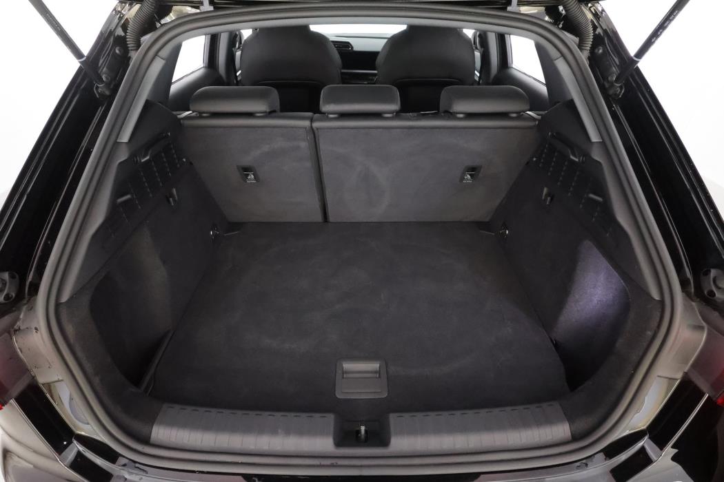 AUDI A3 2025