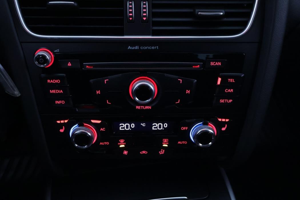 AUDI A4 allroad quattro 2014