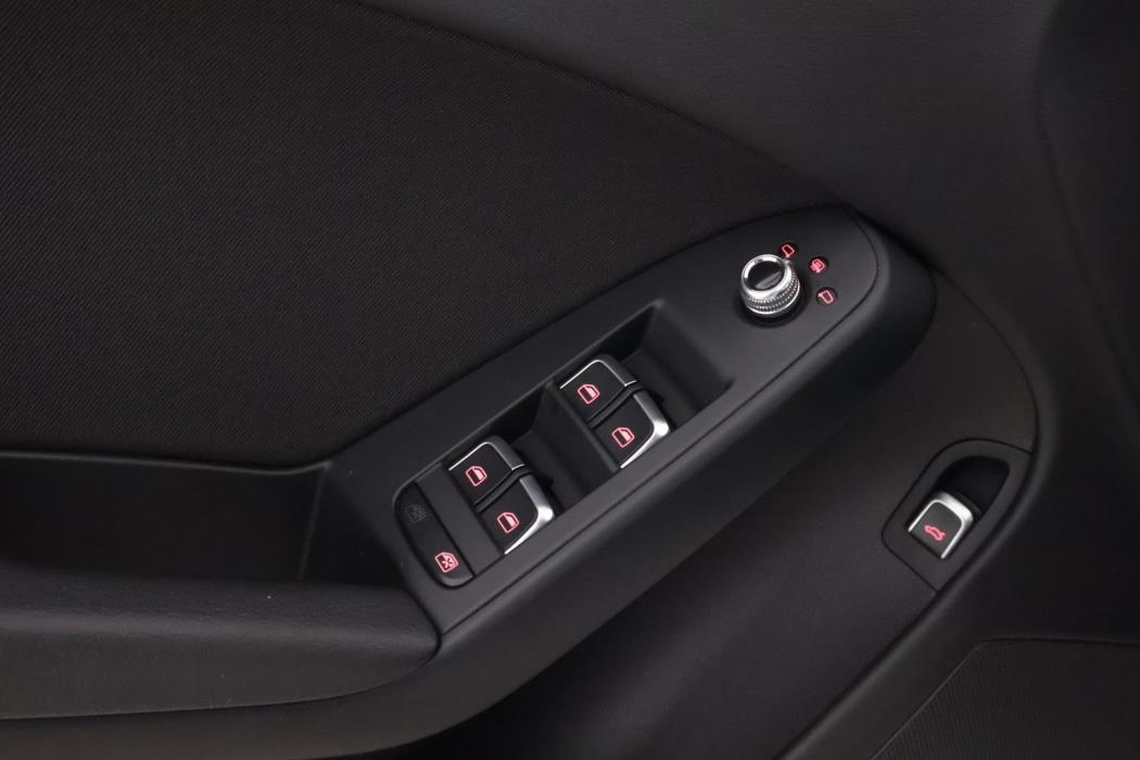 AUDI A4 allroad quattro 2014