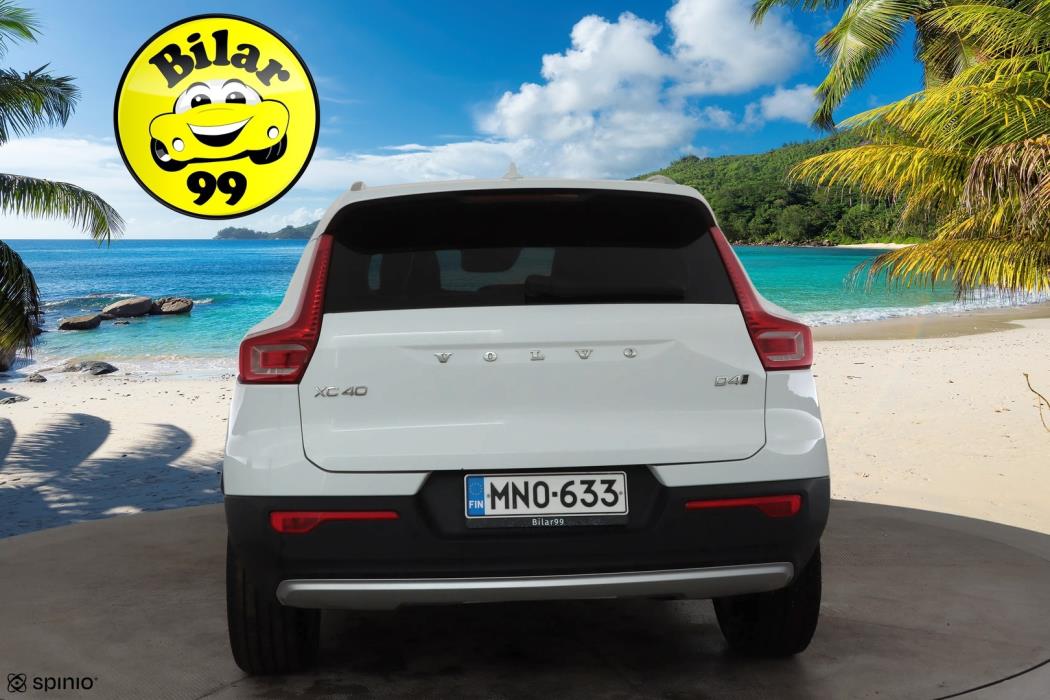 VOLVO XC40 2018