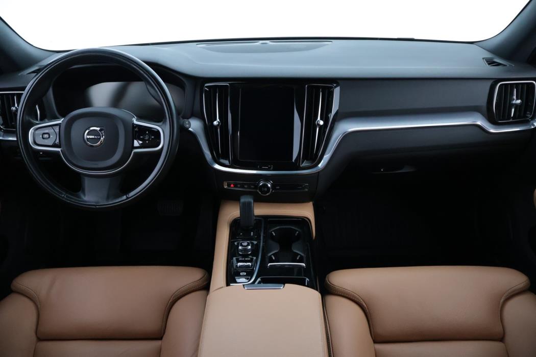 VOLVO V60 2020