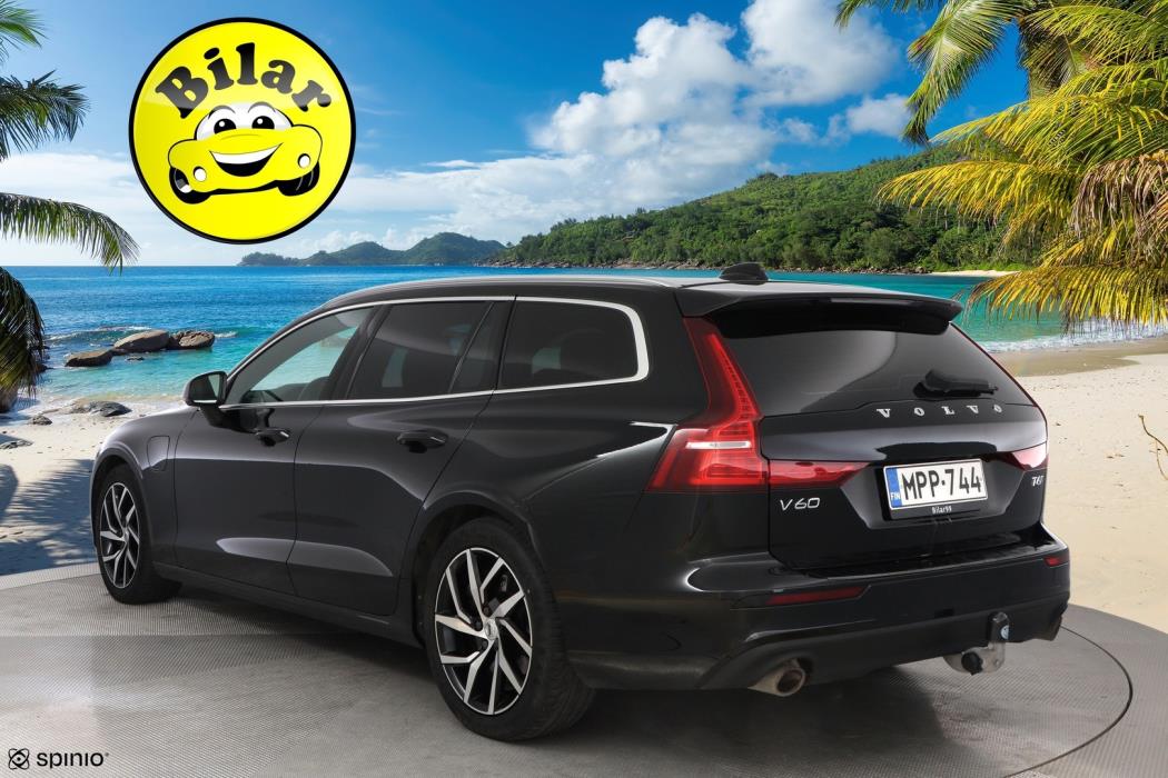VOLVO V60 2020