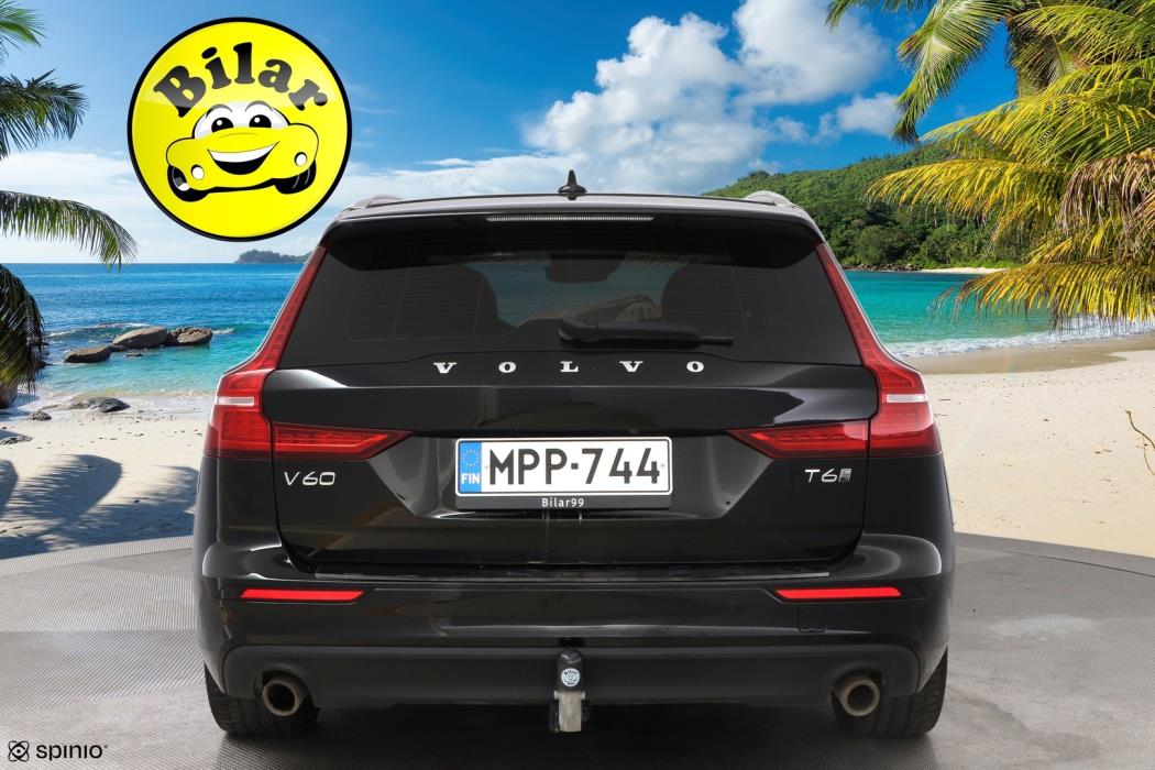 VOLVO V60 2020