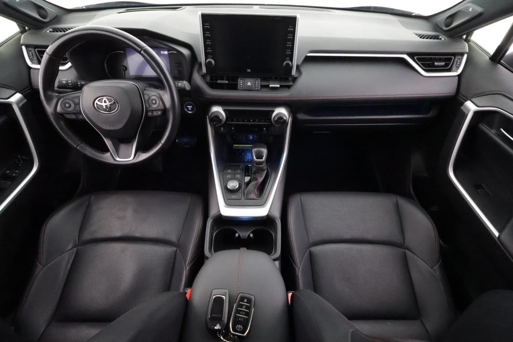 TOYOTA RAV4 2021