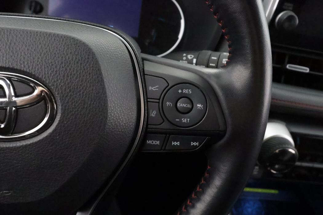 TOYOTA RAV4 2021