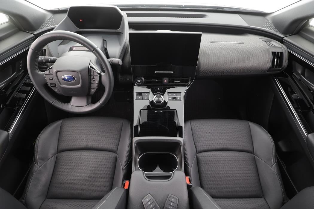 SUBARU Solterra 2023
