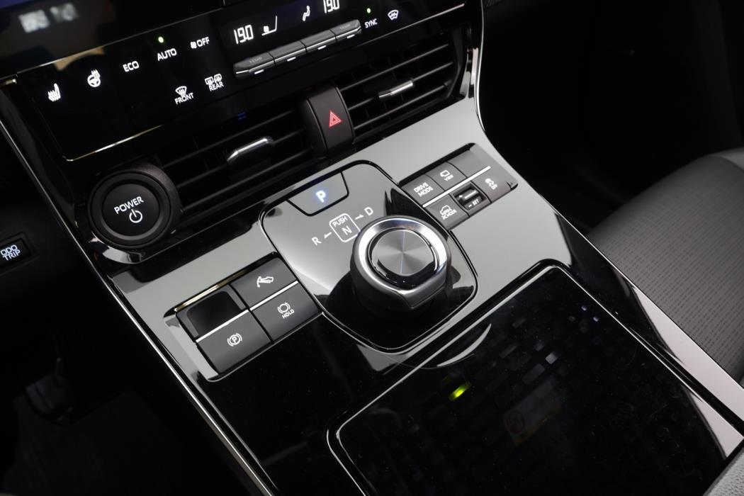 SUBARU Solterra 2023
