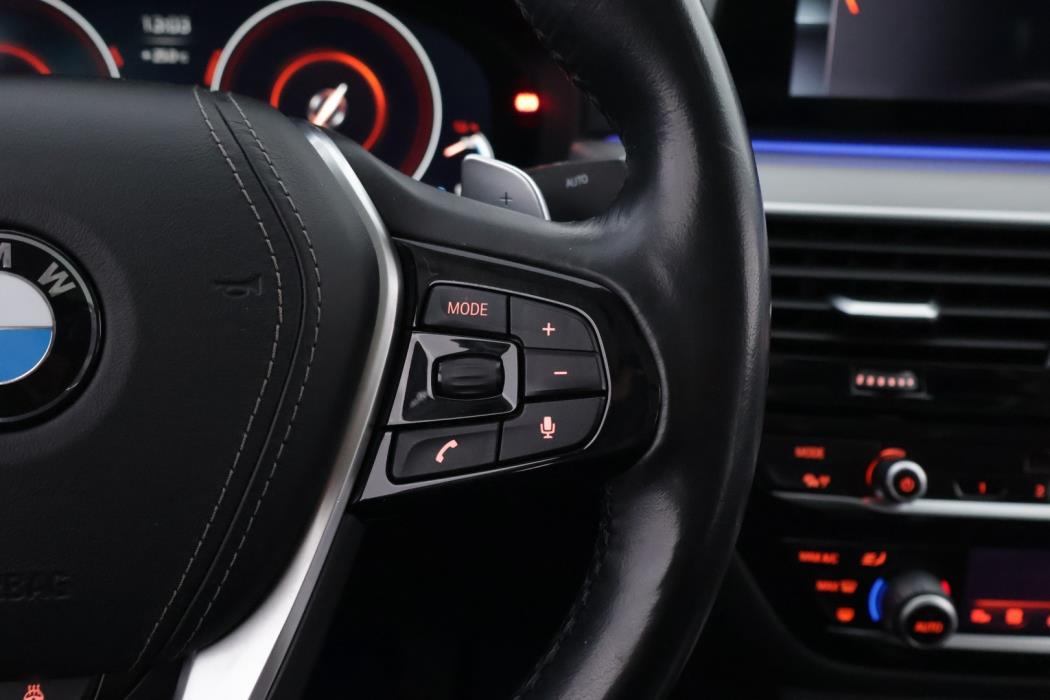BMW 530 2019