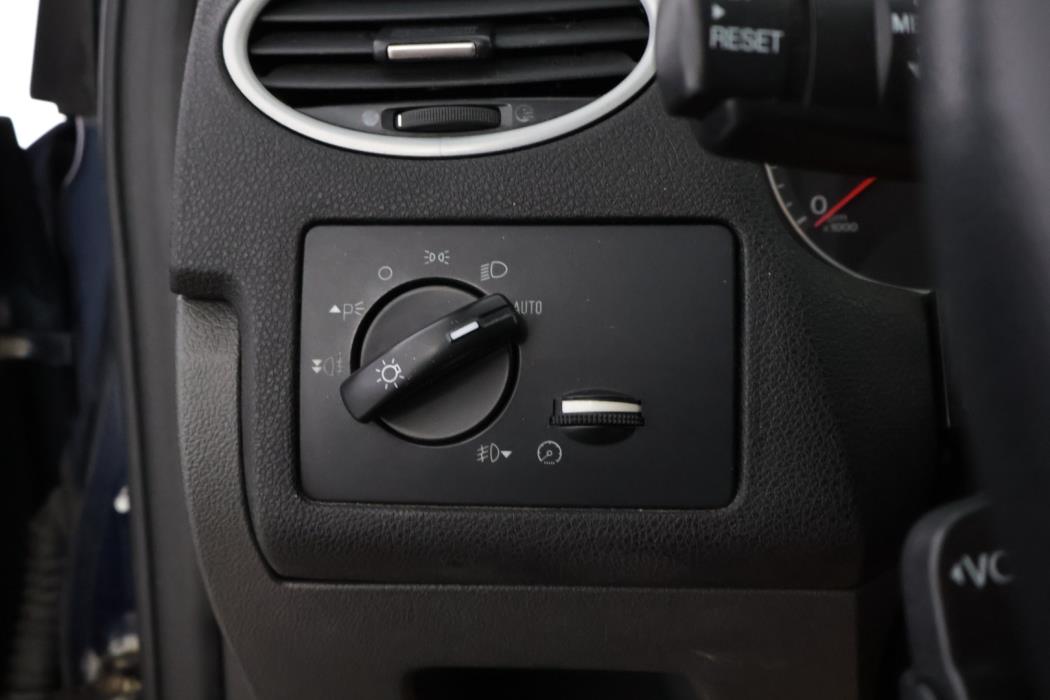 FORD Focus 2005
