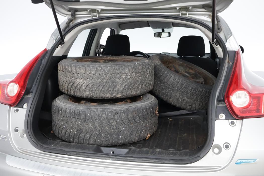 NISSAN Juke 2011