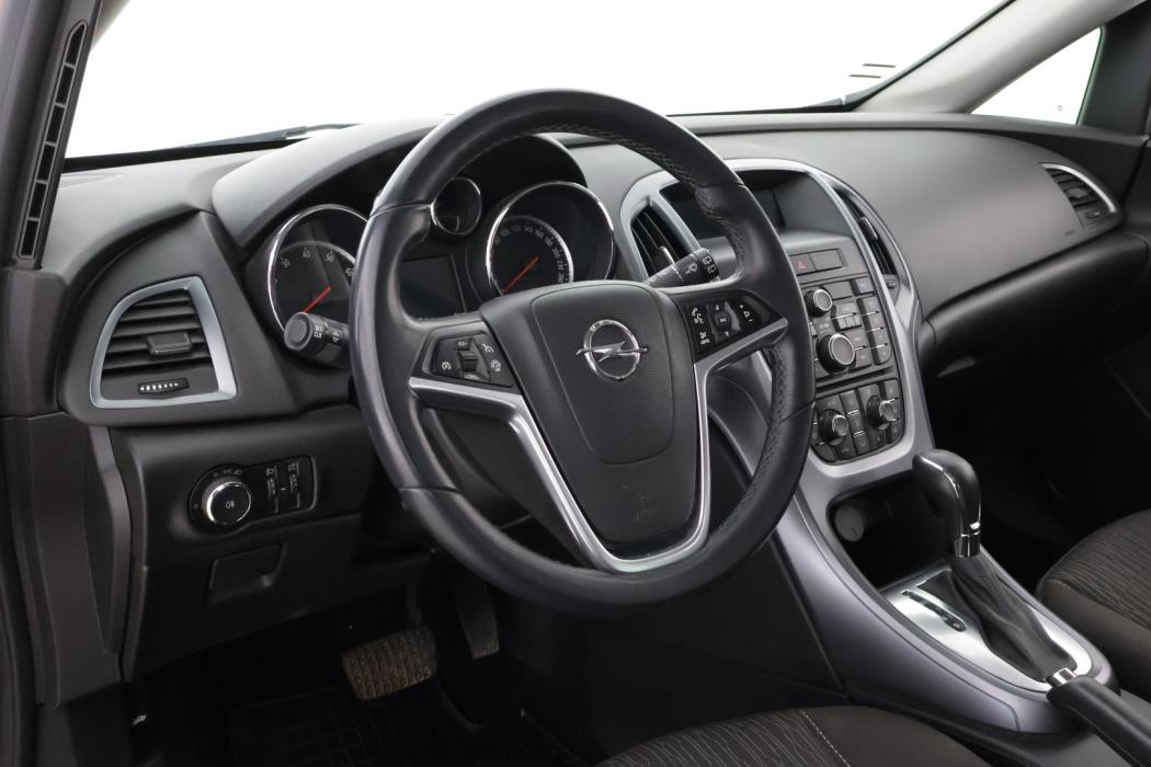 OPEL Astra 2014