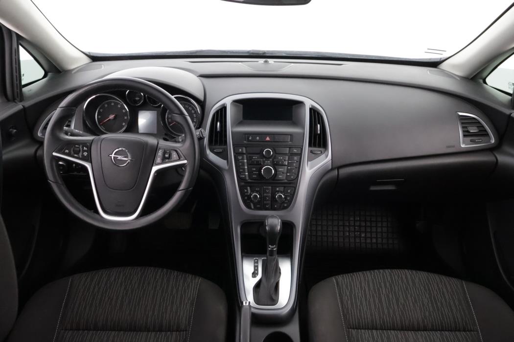 OPEL Astra 2014