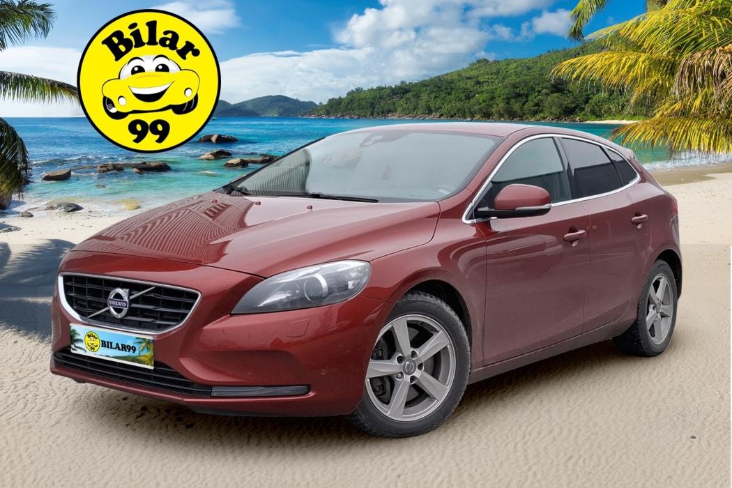 VOLVO V40 2014
