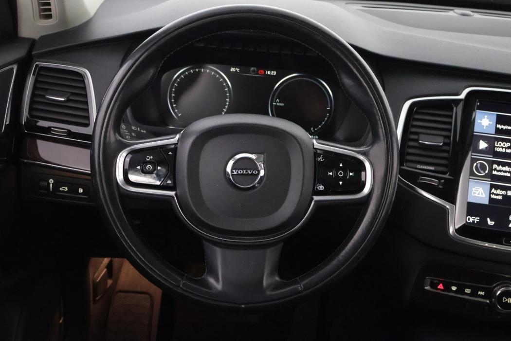 VOLVO XC90 2016