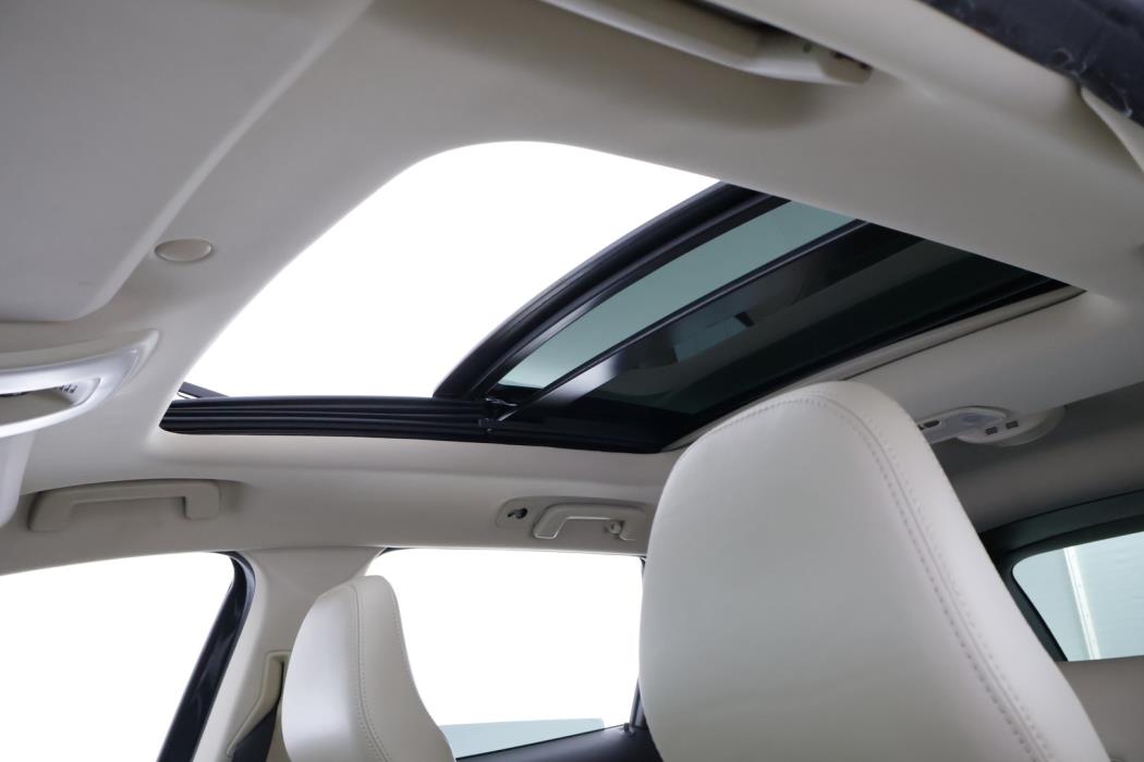 VOLVO XC60 2016