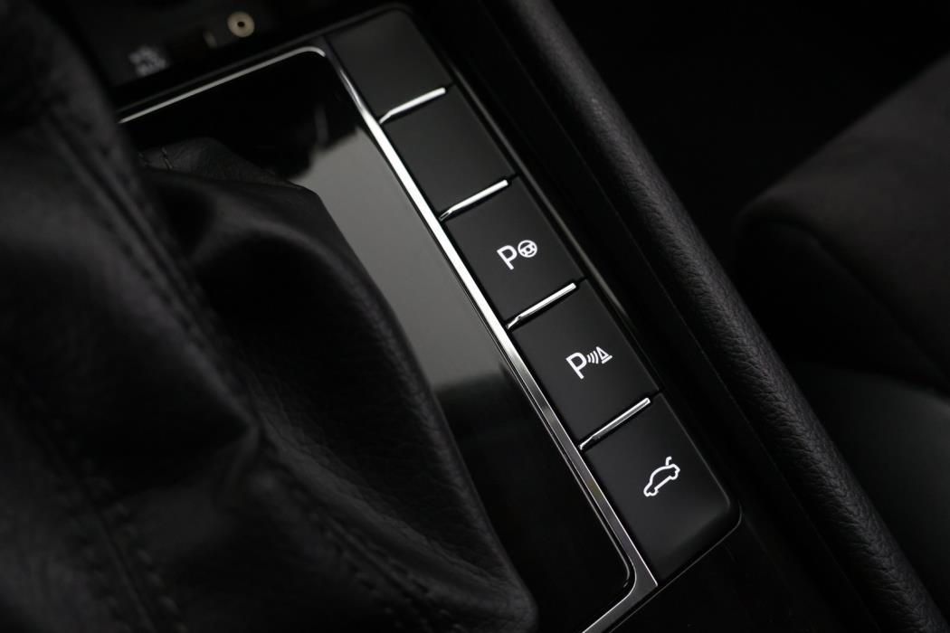 SKODA Superb 2016