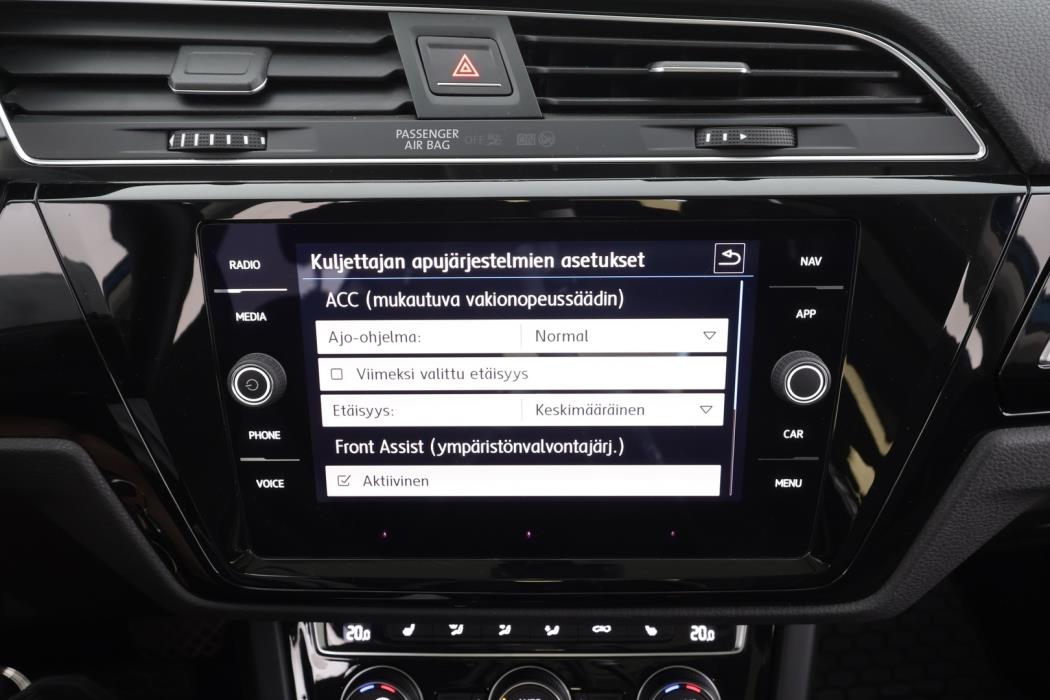 VOLKSWAGEN Touran 2019