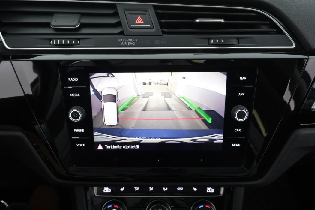 VOLKSWAGEN Touran 2019