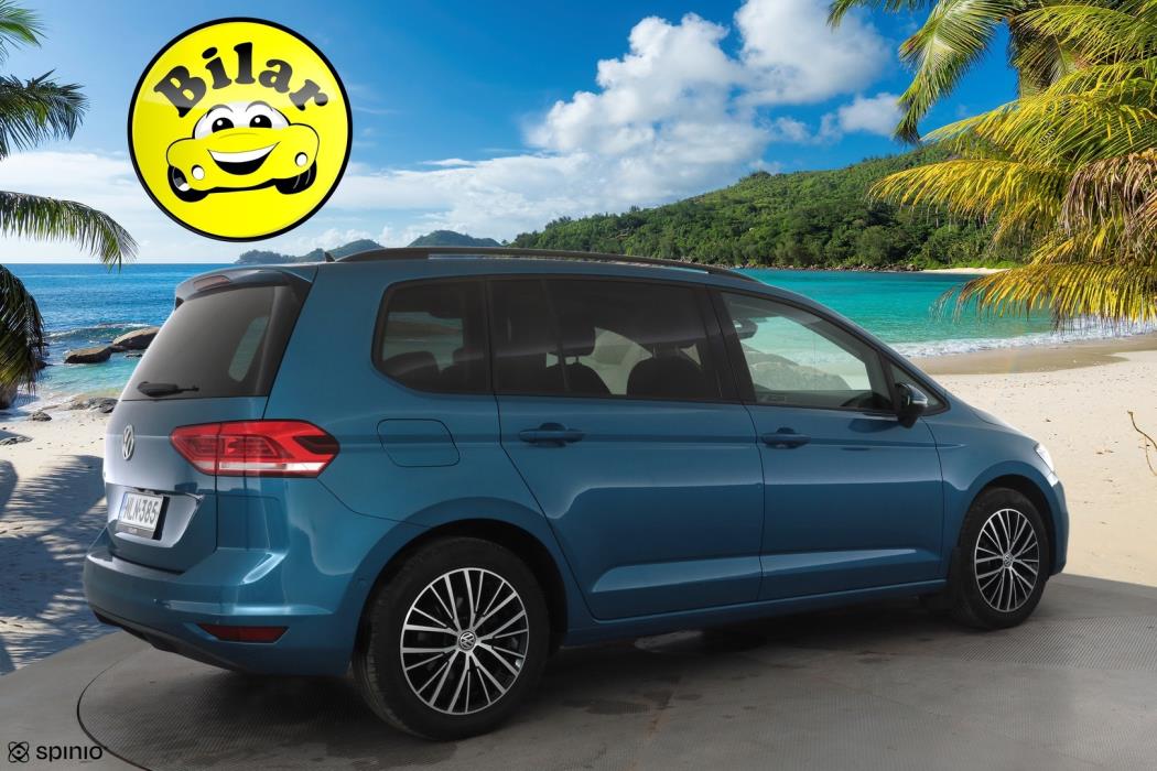 VOLKSWAGEN Touran 2019