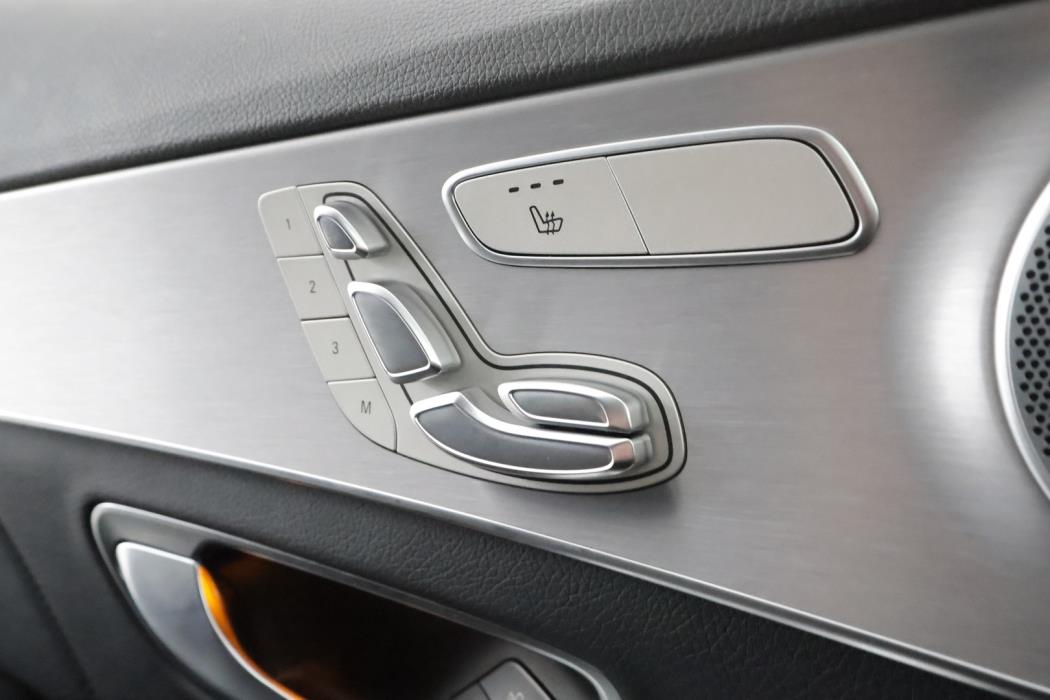 MERCEDES-BENZ C 2020