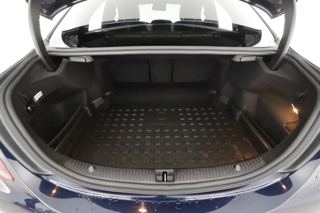 MERCEDES-BENZ C 2020