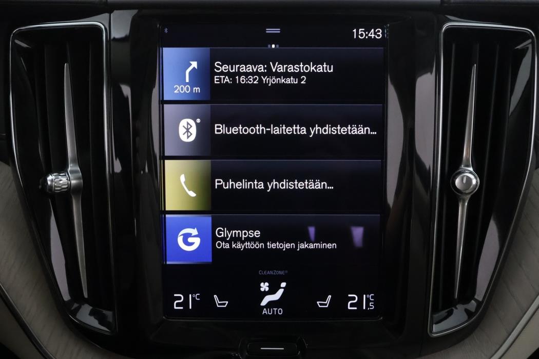 VOLVO XC60 2021