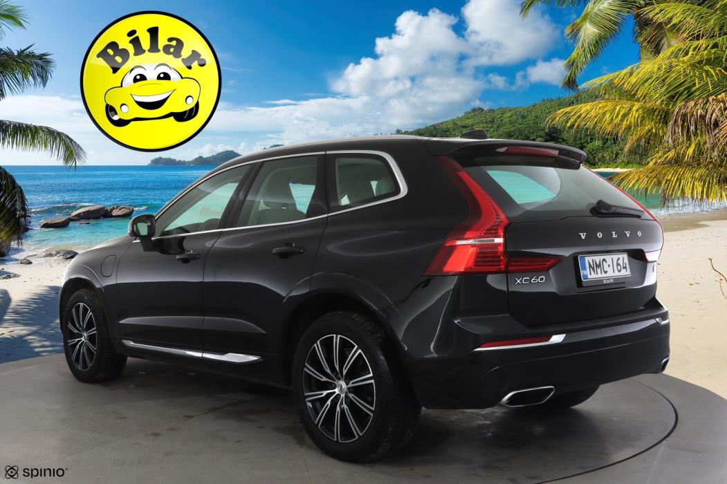 VOLVO XC60 2021