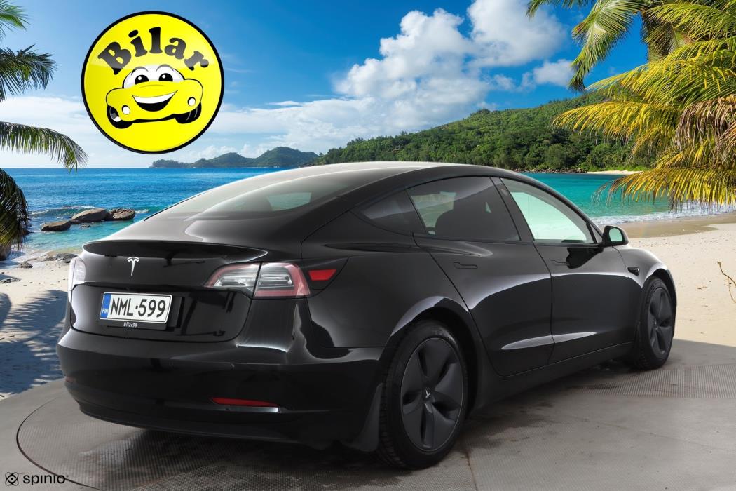 TESLA Model 3 2021