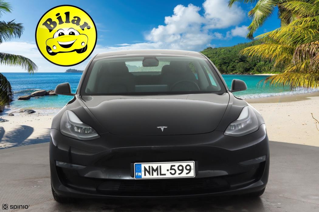 TESLA Model 3 2021