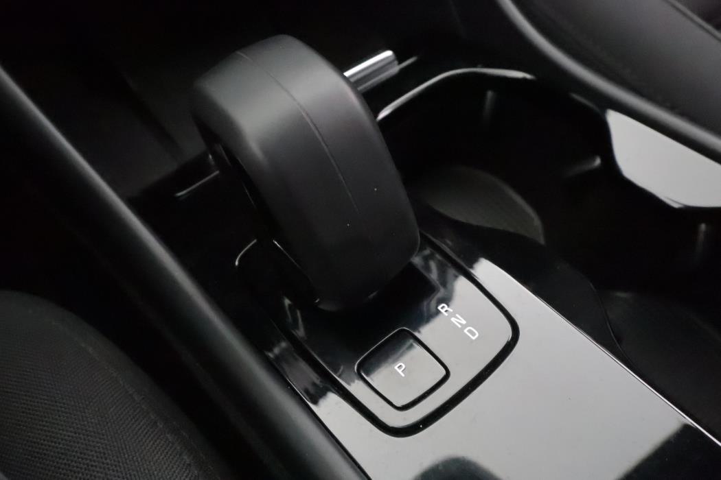 VOLVO C40 2023