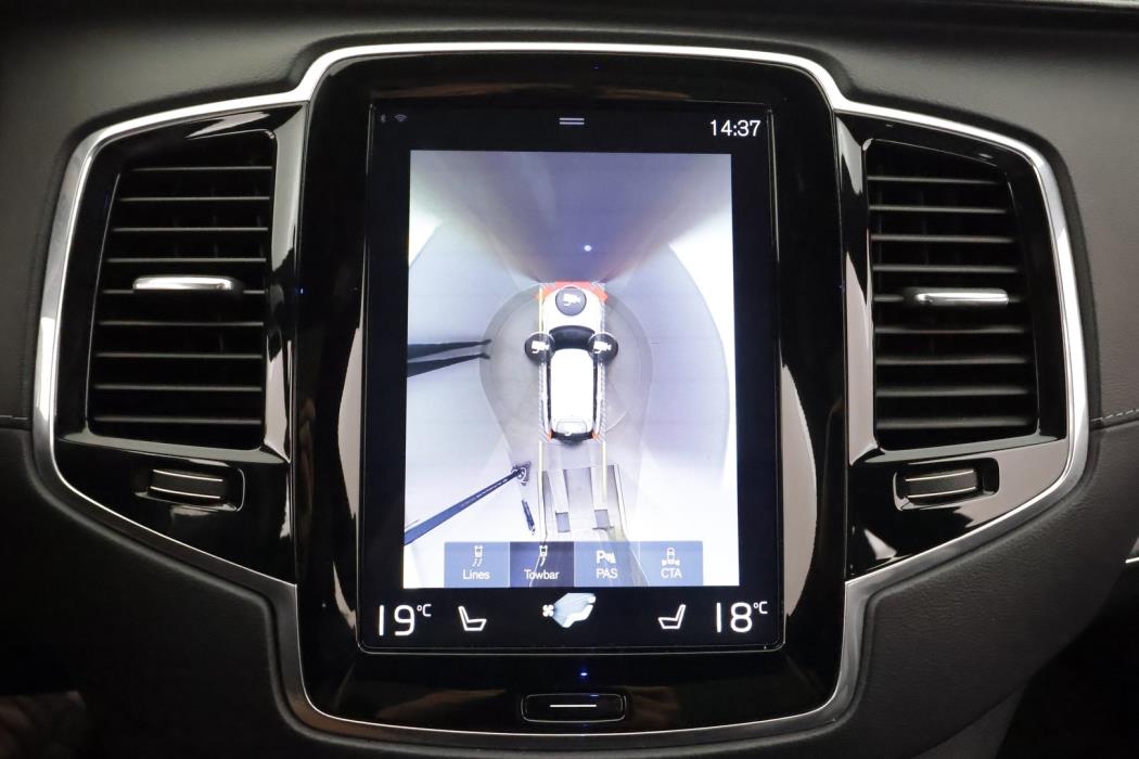 VOLVO XC90 2019