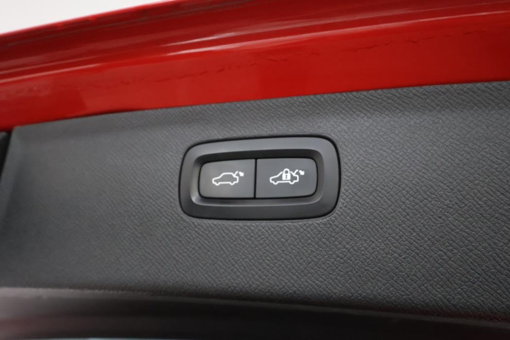 VOLVO XC90 2019