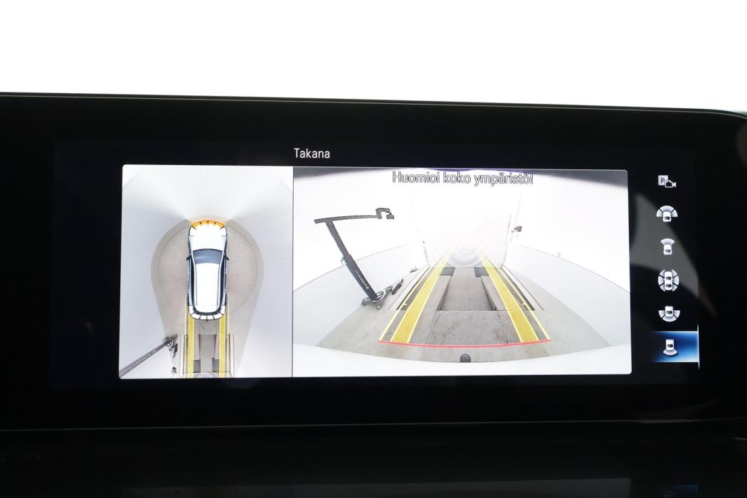 MERCEDES-BENZ EQC 2022