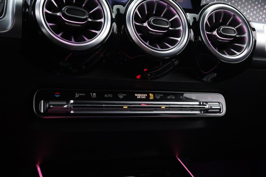MERCEDES-BENZ EQB 2024