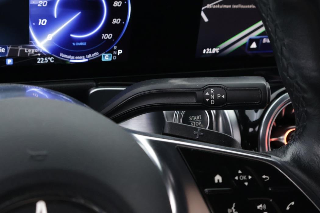 MERCEDES-BENZ EQB 2024